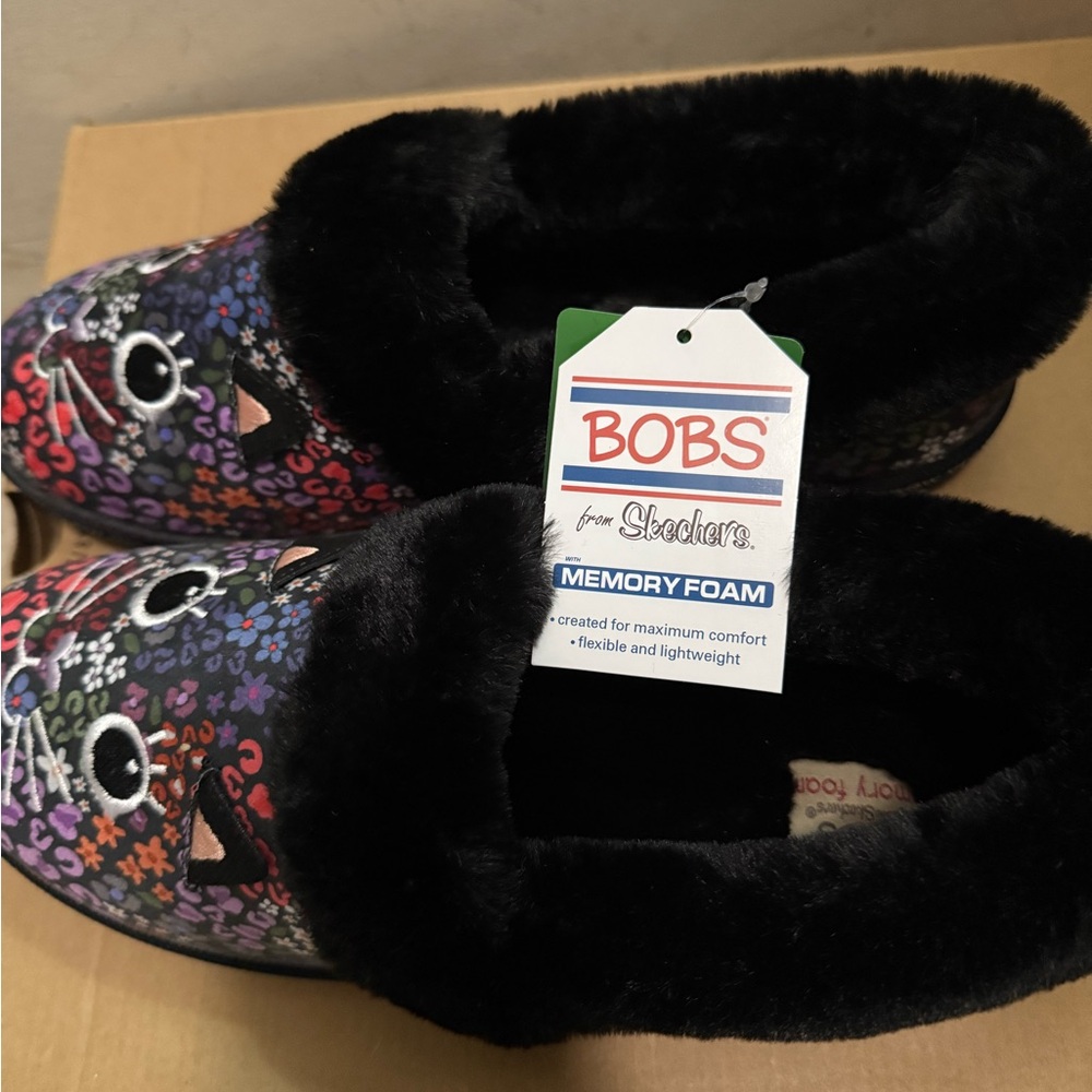 BOBS from Skechers Multicolor Cat Slippers - Picture 2 of 3